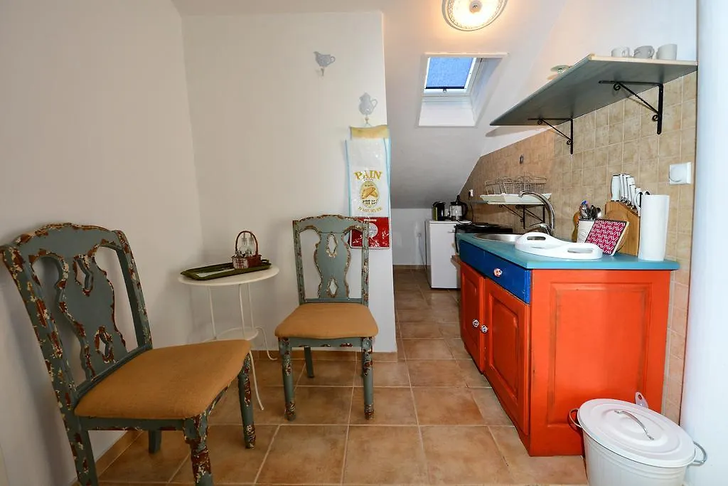 Stanley Vintage Hotel Porec Guest house